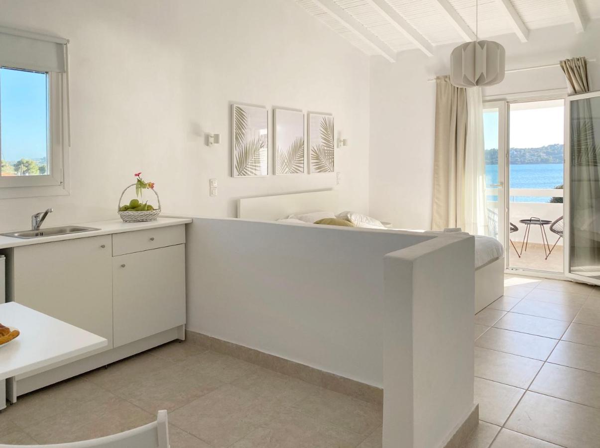 Palm Suite Green Porto Heli Bagian luar foto